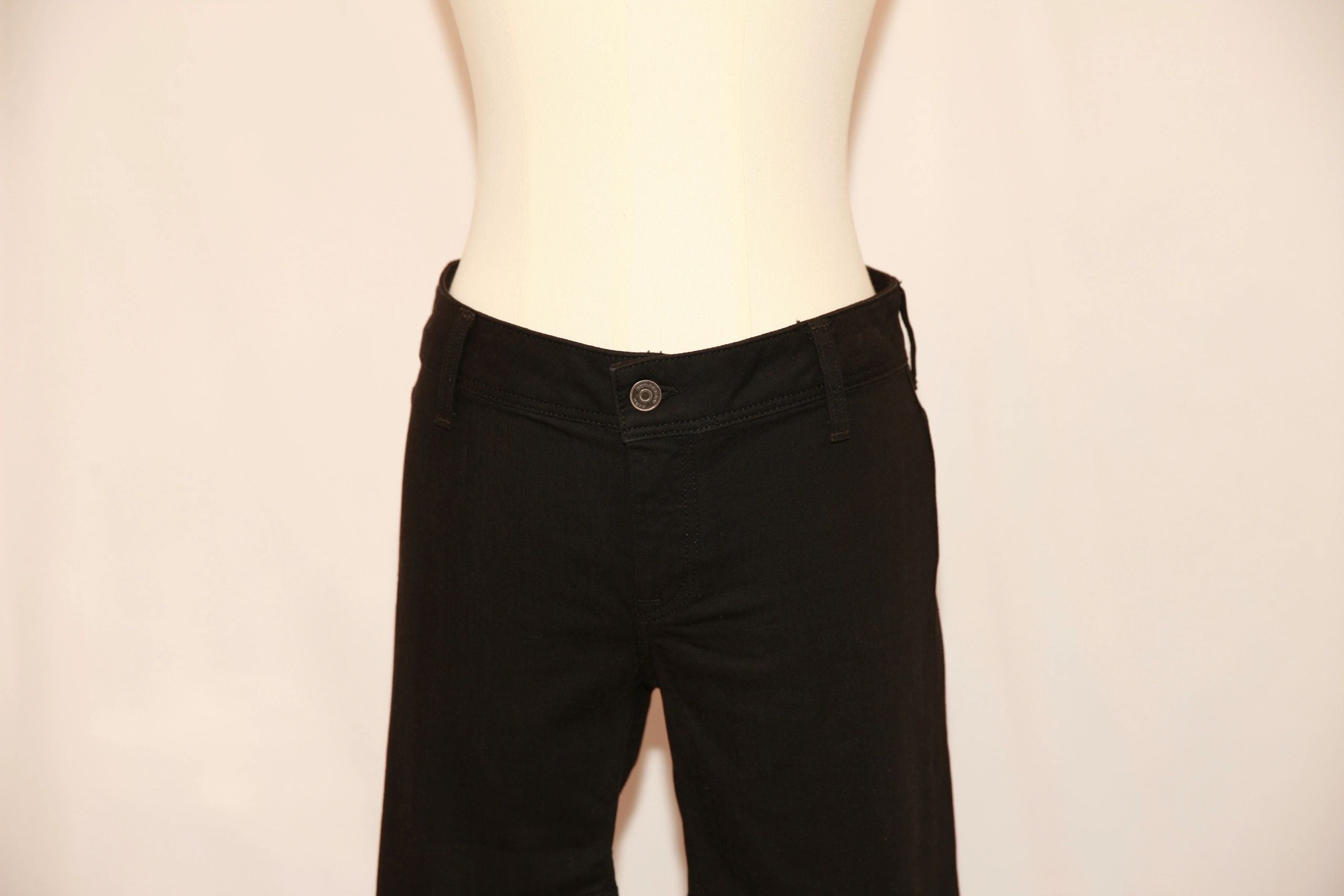 VNTG Black leather Burberry jeans - Size 27
