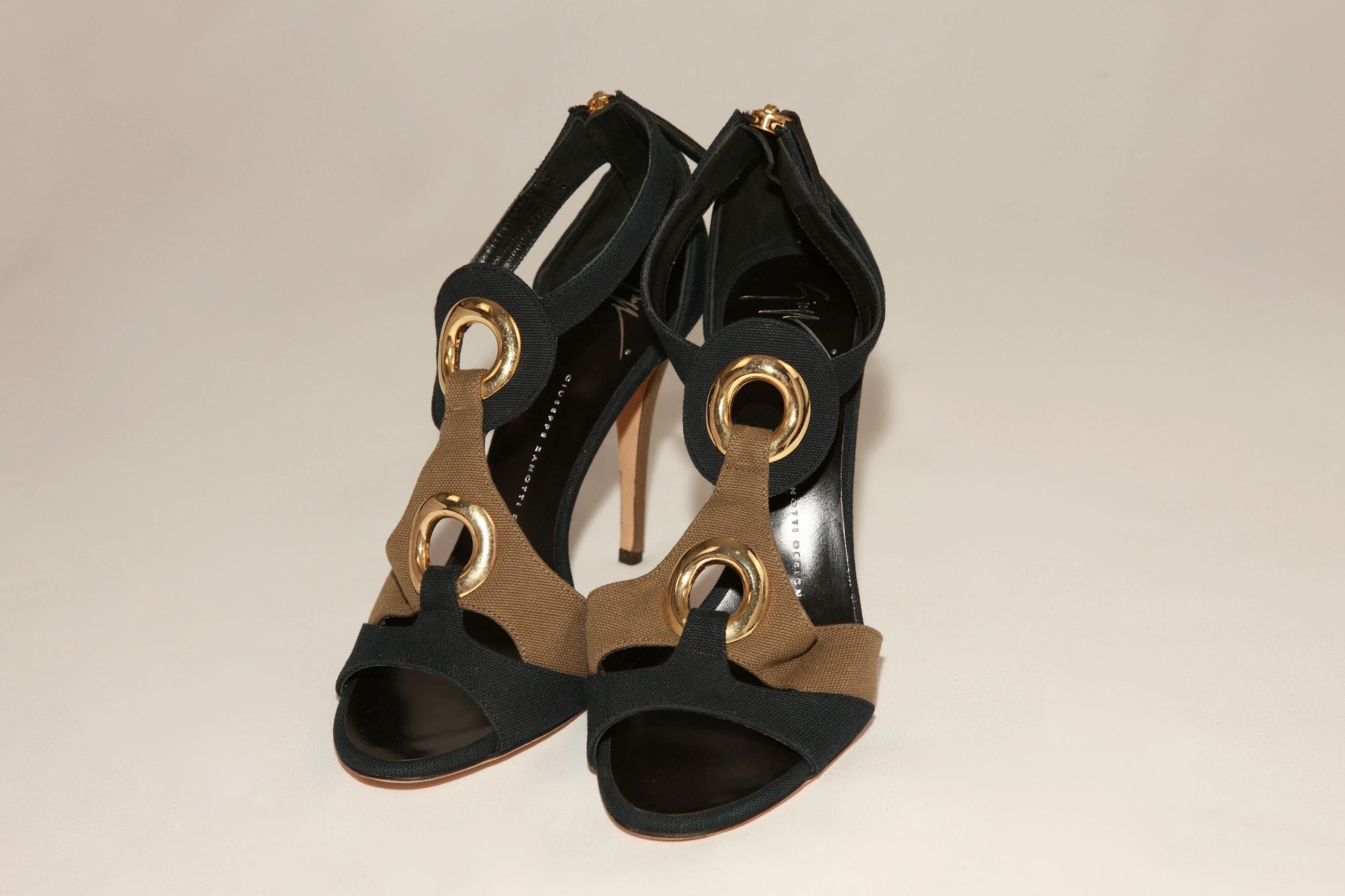 VNTG Giuseppe Zanotti Gold Grommet Heels - Size 38