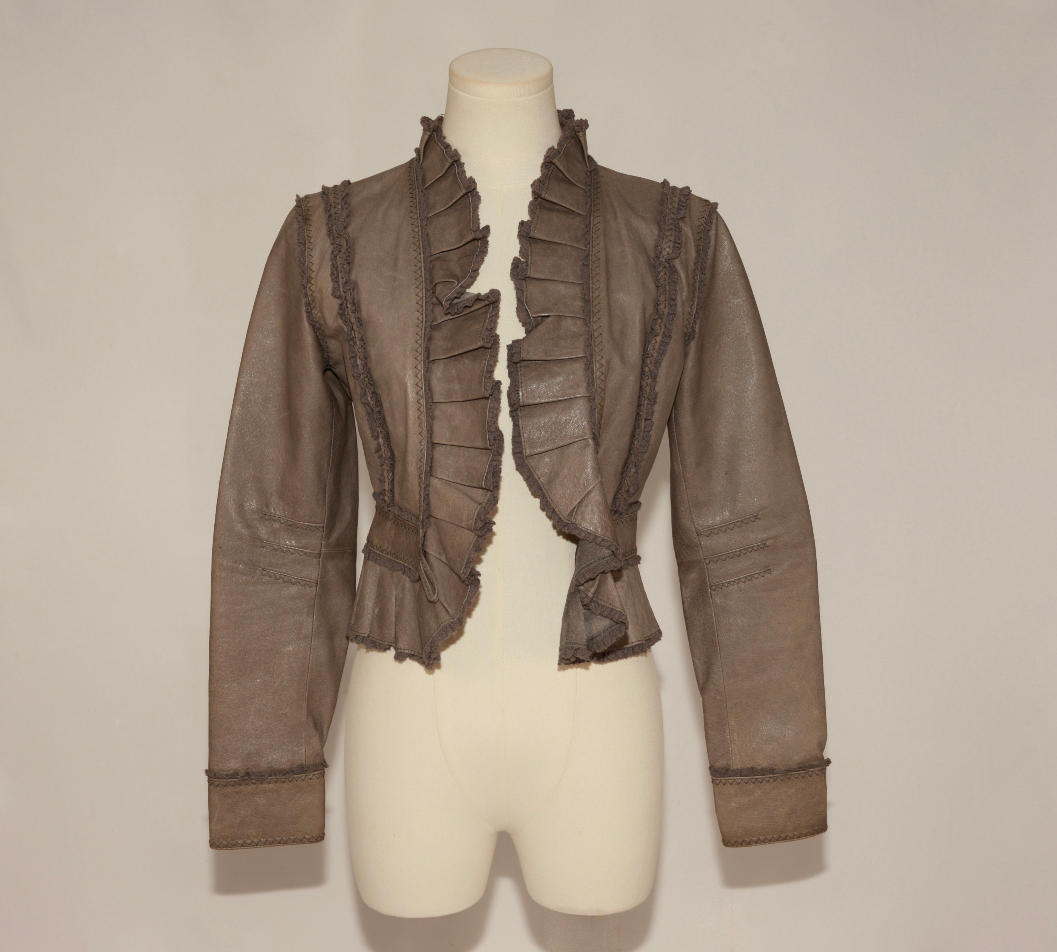 VNTG Moda International Ruffle Leather Jacket - Size XS