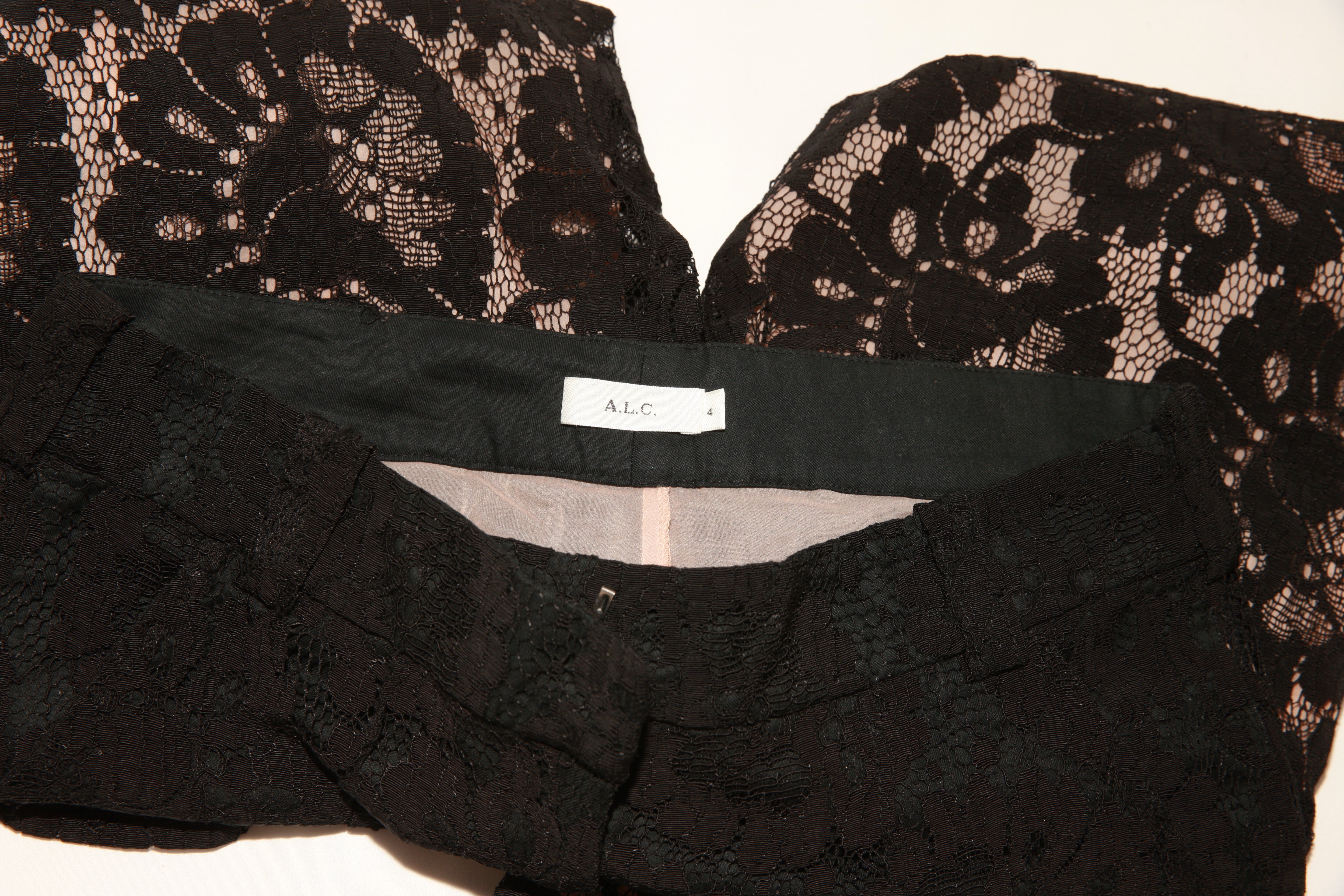 VNTG A.L.C. Black Floral Lace Flare Pants - Size 4