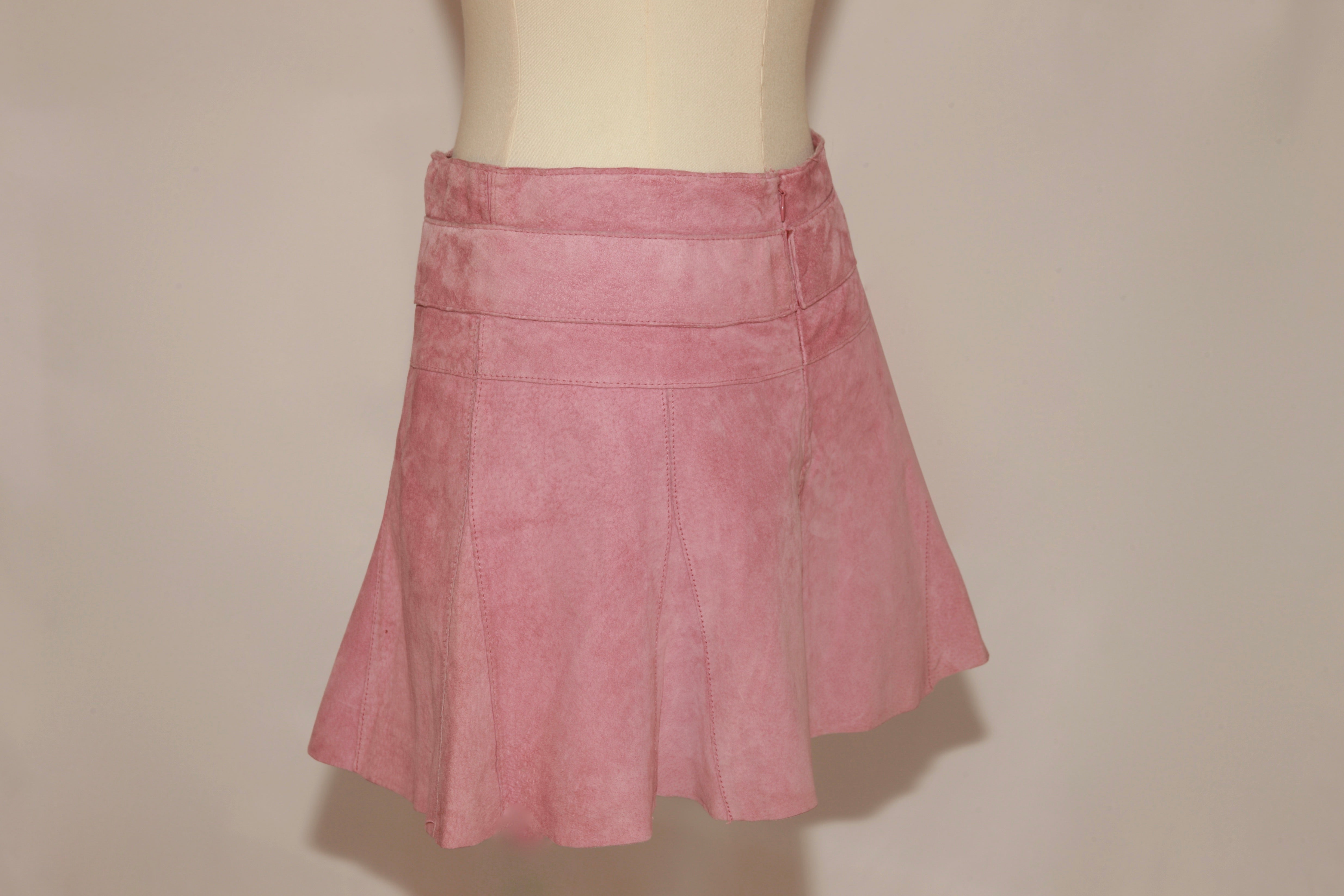 VNTG Bebe Blush Suede Leather Mini Skirt - Size 0