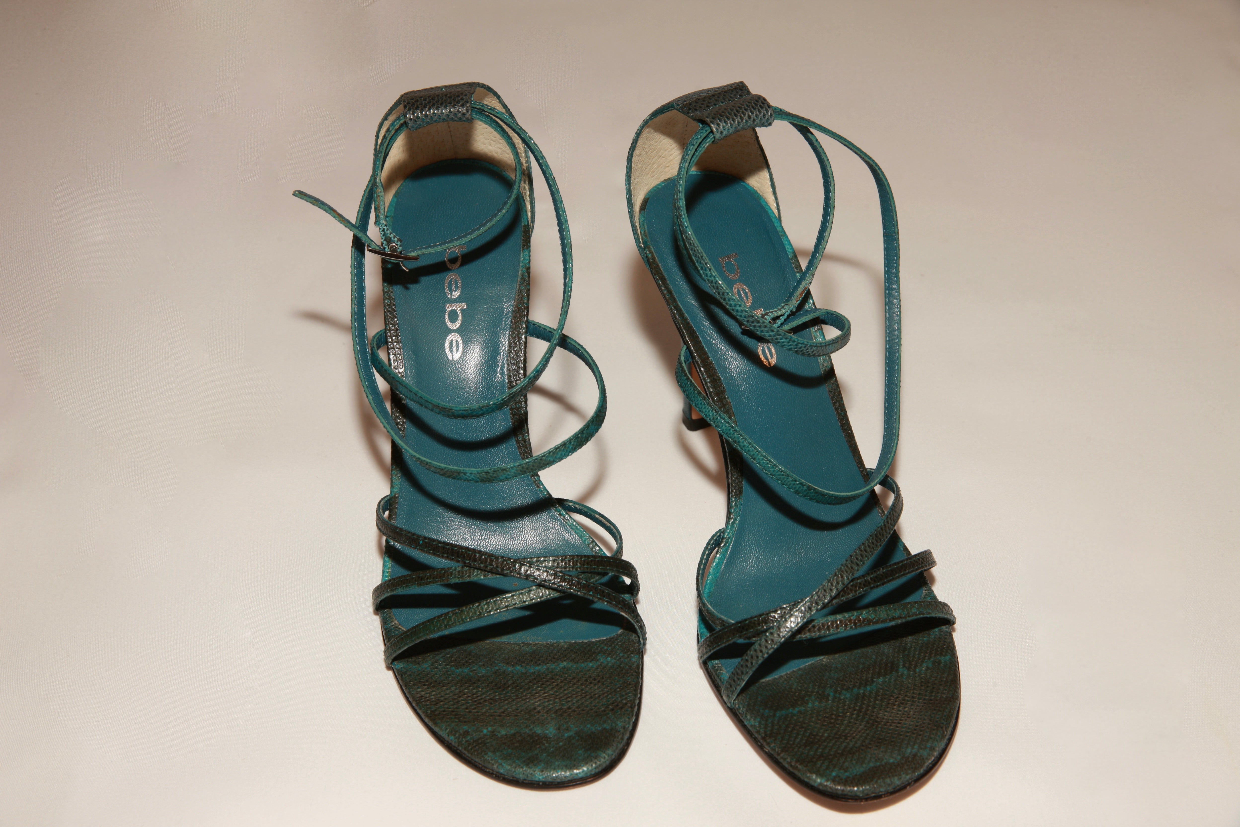 VNTG Teal Snake Bebe Heels - Size 6M