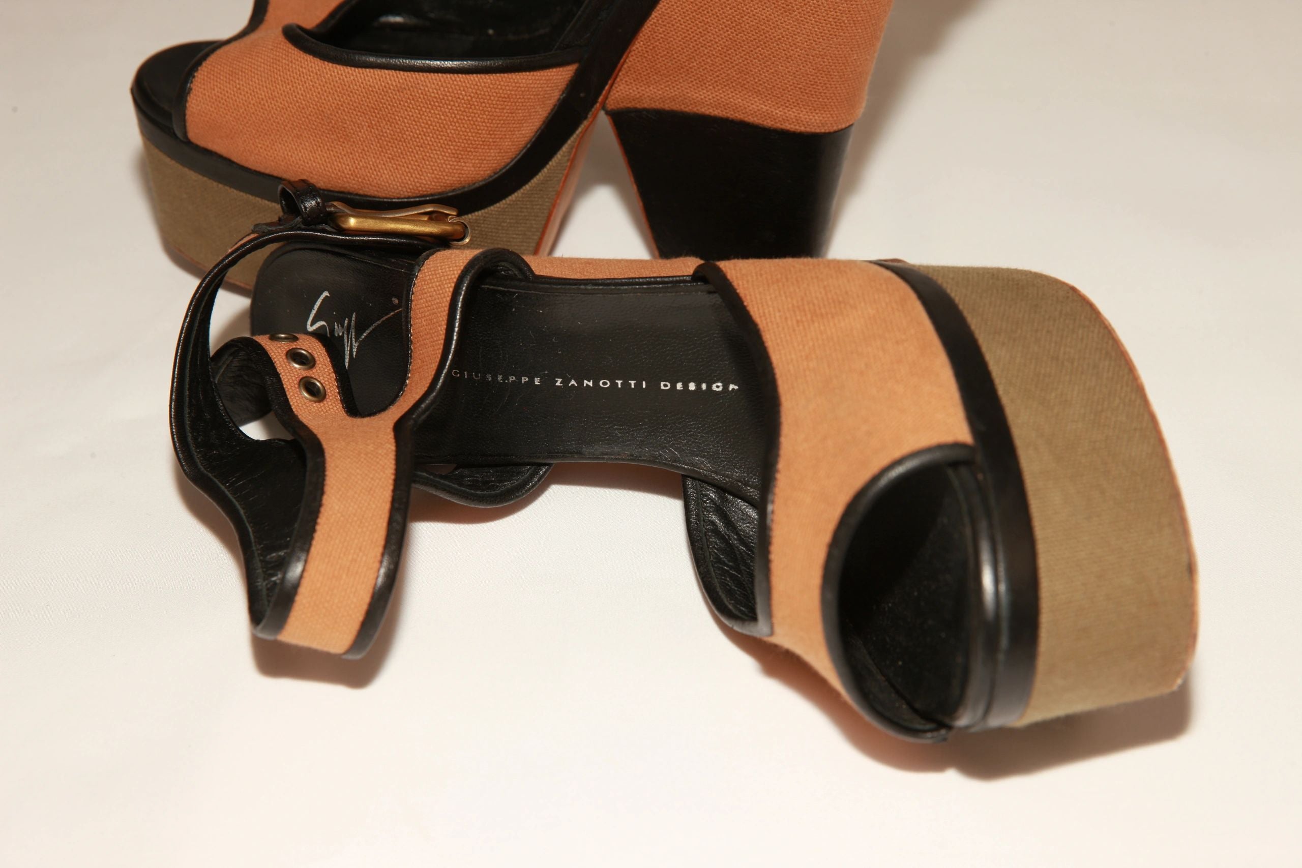 VNTG Chunky Giuseppe Zanotti Platform Heels - Size 40