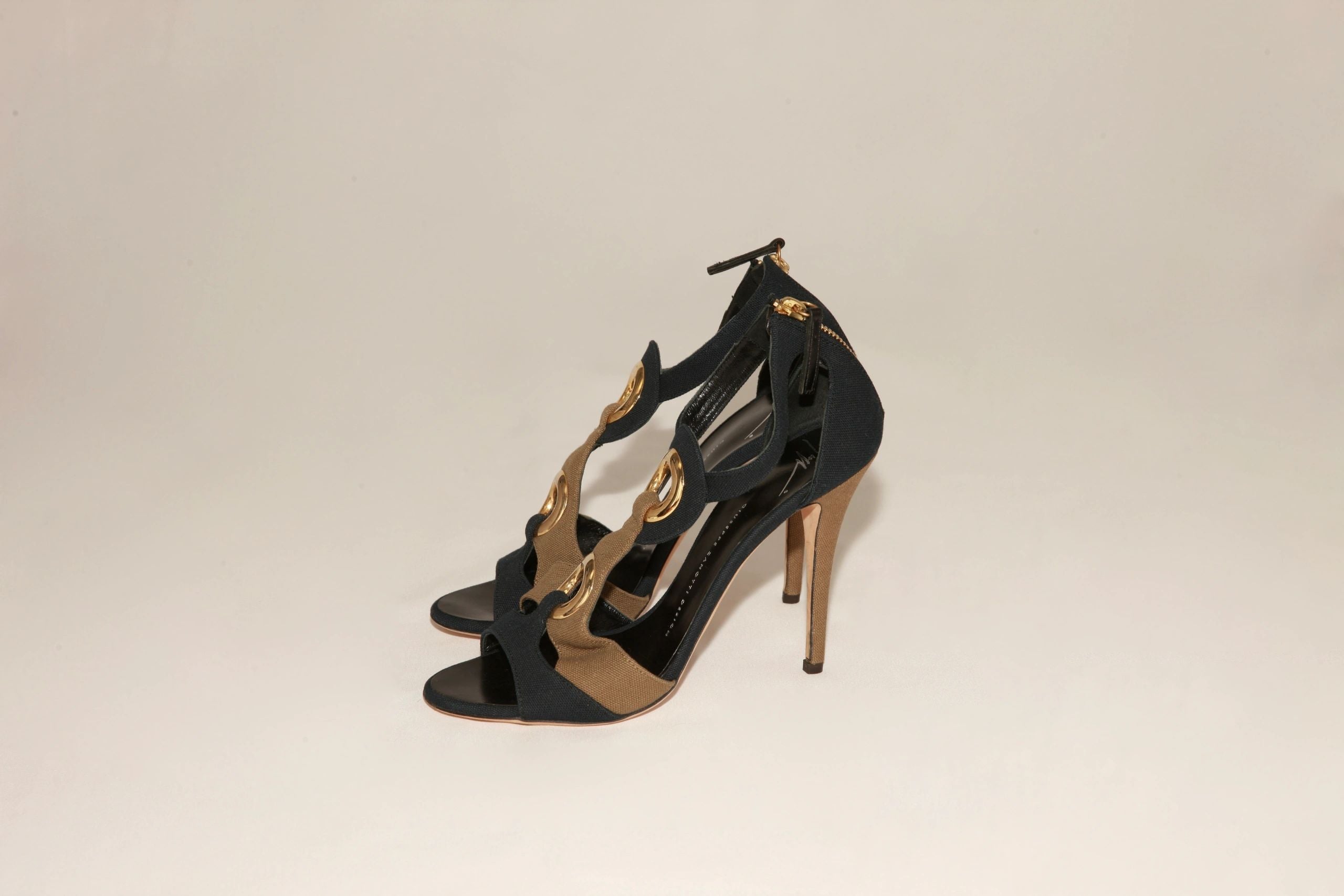 VNTG Giuseppe Zanotti Gold Grommet Heels - Size 38