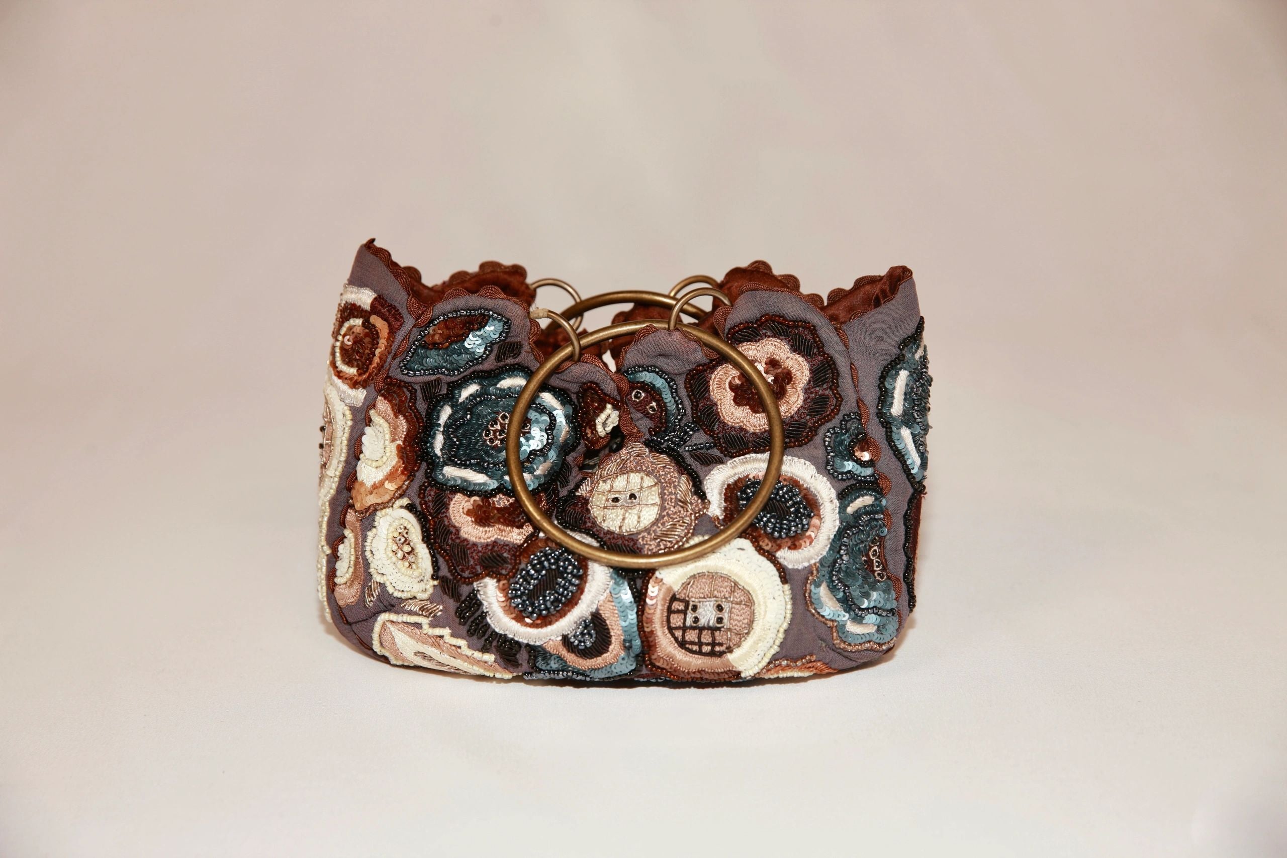 VNTG Embroidered Jamin Puech bag