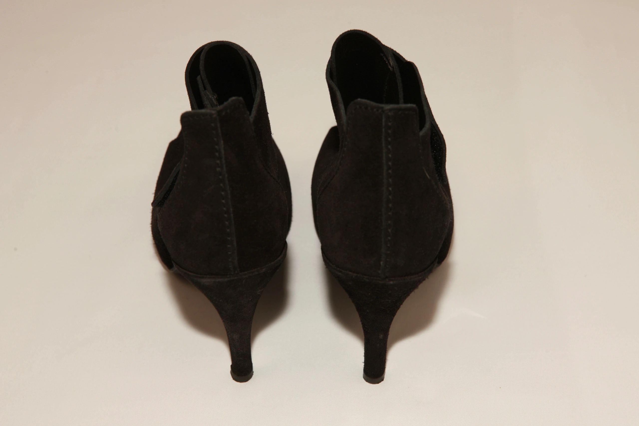 VNTG Black Suede Pedro Garcia Bootie Heels - Size 39